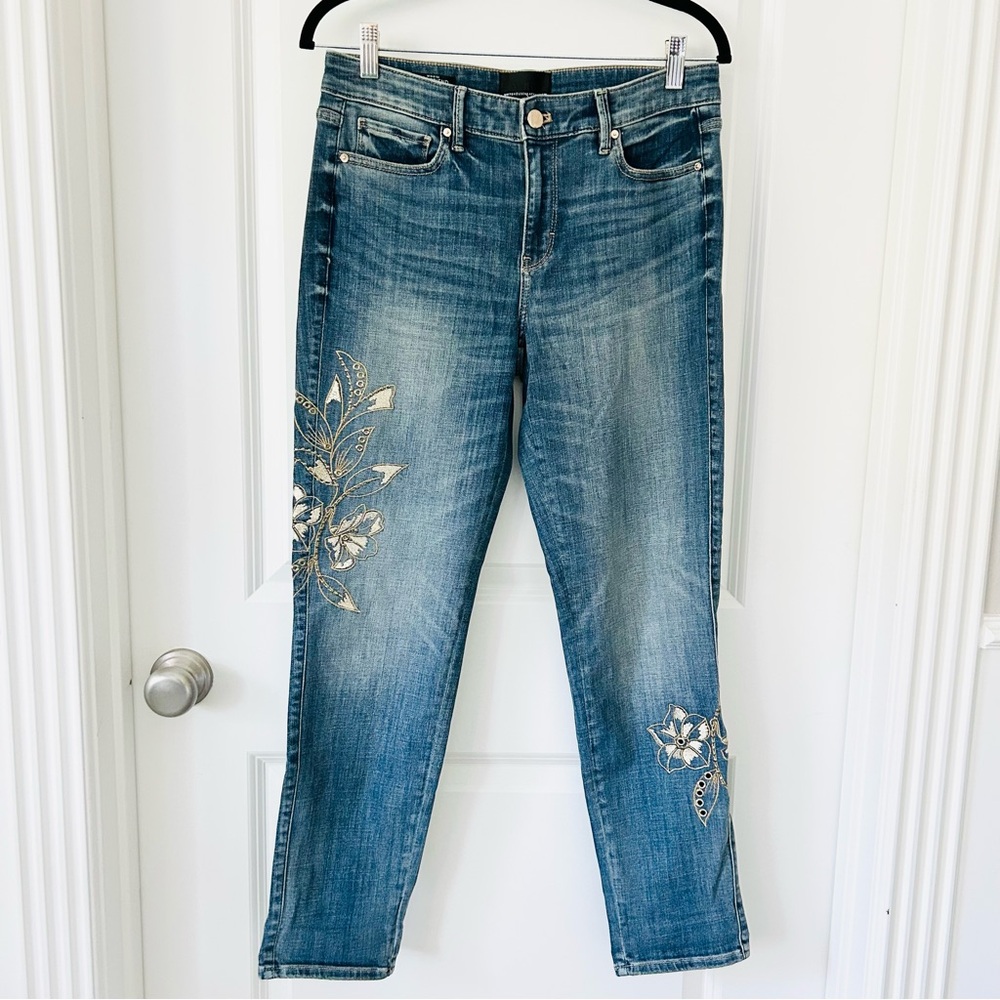 WHBM Gold Embroidered Girlfriend Jeans Mid Rise Size 4 NWT